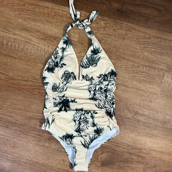 NWOT Elegant Cream & Botanical Print Halter One-Piece Swimsuit – Size M - Picture 6 of 9